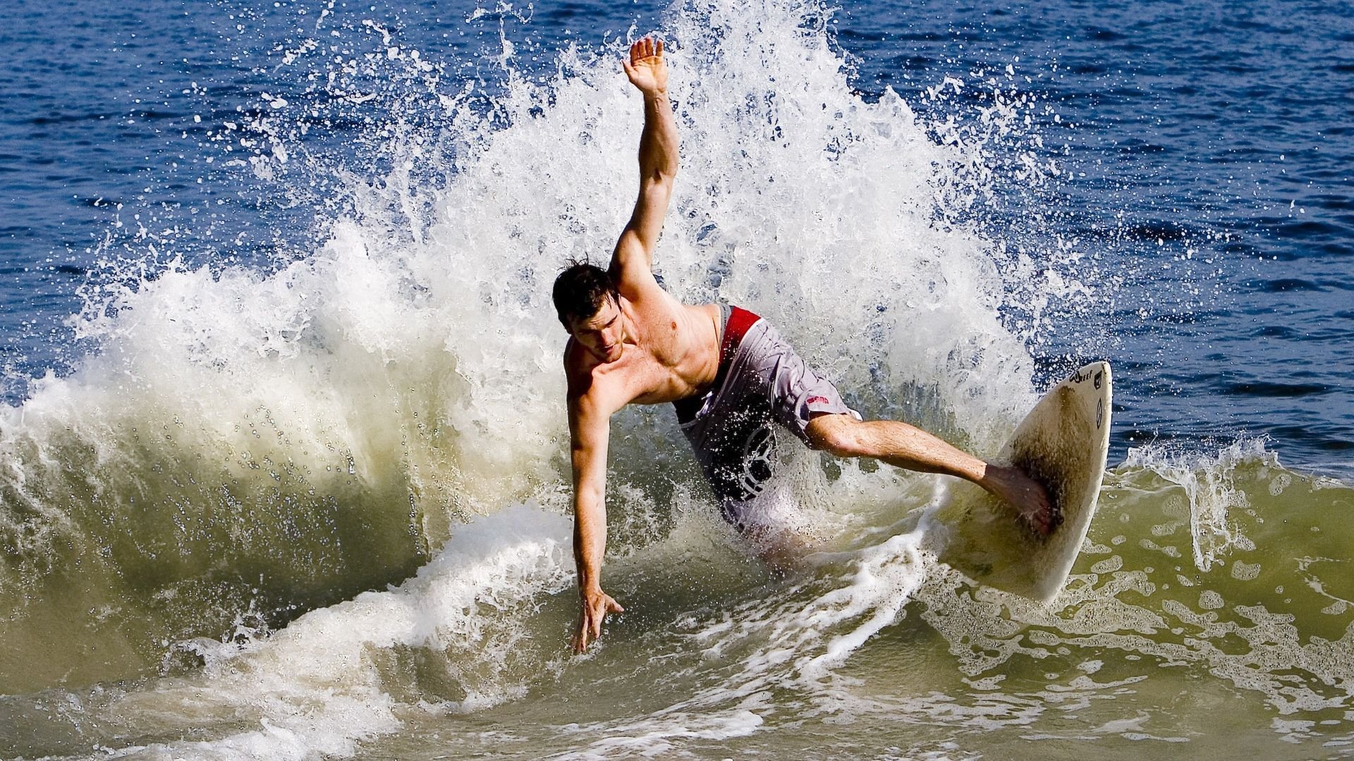 费内巴切士气爆棚,全运会决赛遇上北京首钢,目标明确直指晋级(巴卡尔打桩40秒设置)